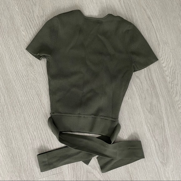 ARITZIA LITTLE MOON PRUNELLA KNIT TOP GREEN - Picture 5 of 5